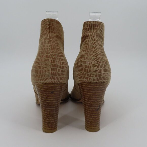 VTG Newport News Women 8 B Tan Leather Upper Square Ankle Boots Booties Boho - Picture 8 of 16